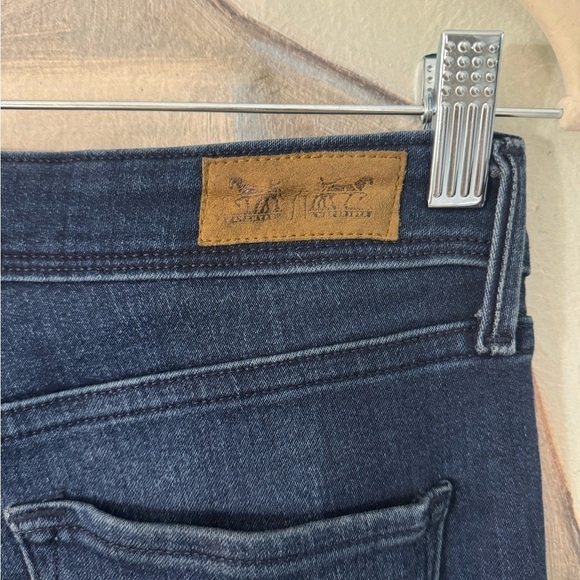 LEVIS Women’s 512 Perfectly Slimming Legging Jeans Size 8p - Picture 7 of 11